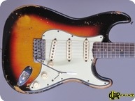 Fender Stratocaster 1963 3 tone Sunburst