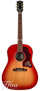 Gibson J45 Brad Paisley Sunburst Limited Edition 2010