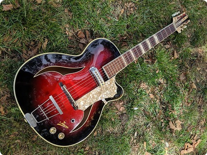 Isana Archtop 1960 Sunburst