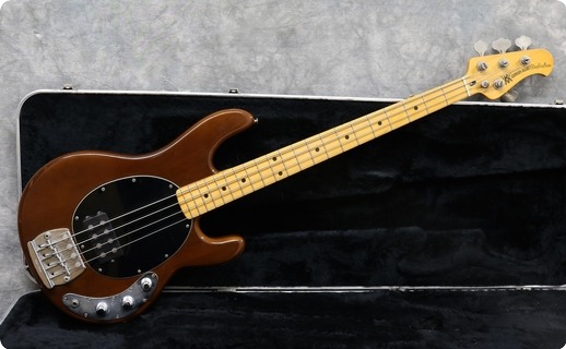 Music Man Stingray 1979 Walnut