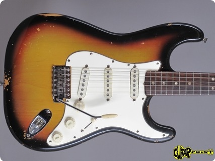 Fender Stratocaster 1969 3 Tone Sunburst