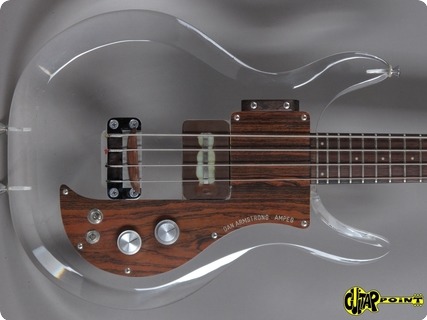 Dan Amstrong / Ampeg Lucite Bass 1970 Plexi Glas