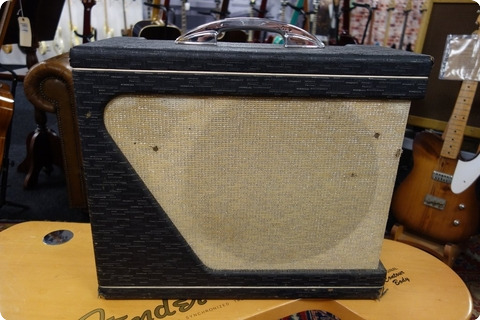 Gretsch Gretsch 6163 Executive 1963 Vintage Tube Amplifier 220 Volt Eu Version Black Tolex