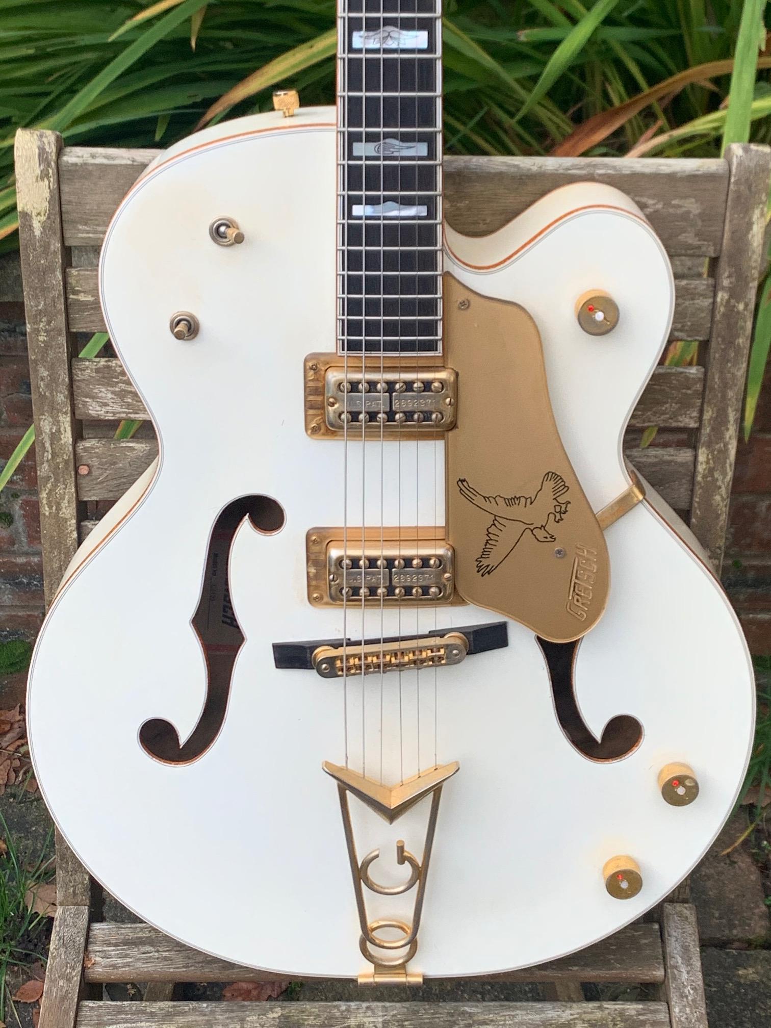 Gretsch White Falcon G 6136 2004 Aged White Guitar For Sale Richard Henry Guitars Ltd