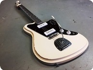 Vuorensaku Guitars-Govnor-2018-Magnolia White