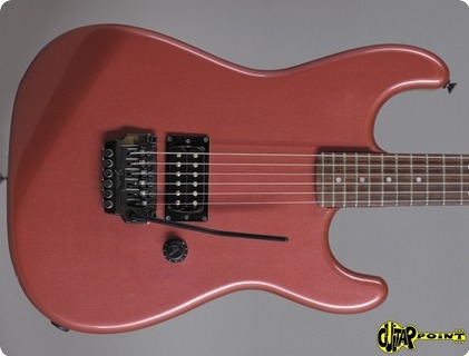 Fender H:m: Stratocaster 1985 Burgundy Mist Metallic