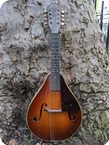 C. F. Martin Co 2 15 Mandolin 1939 Sunburst