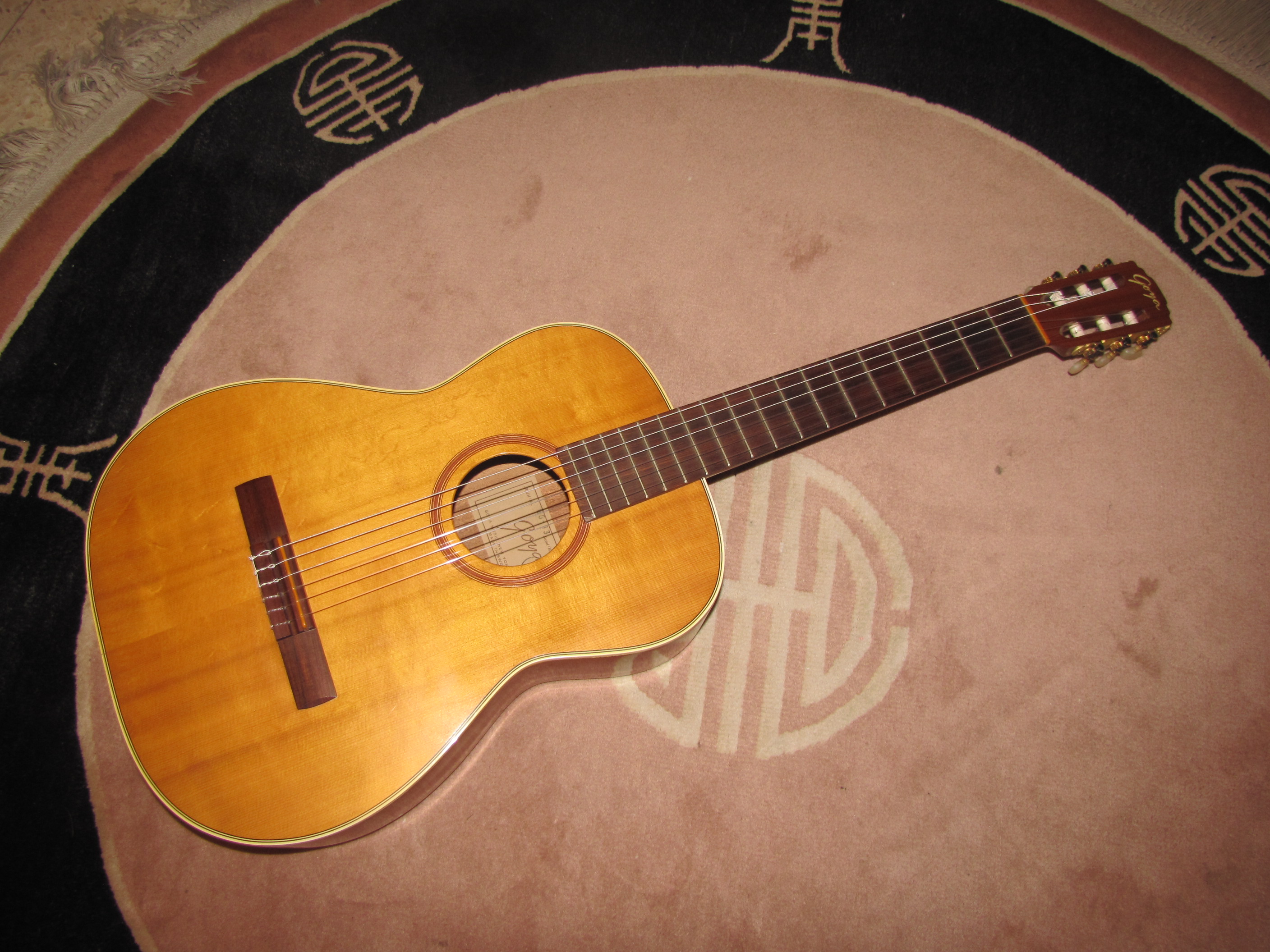 goya classical guitar 1960s