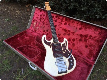 Burns Guitars Marvin 1964 White