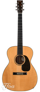 Bourgeois Country Boy Om Adirondack   Mahogany 2010