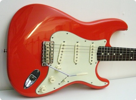 Fender Strat Avri 1999 Fiesta Red