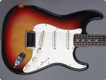 Fender Stratocaster Hardtail 1974 3 Tone Sunburst