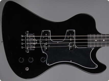 Gibson Rd Krist Novoselic Signature Bass  2011 Black