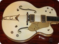 Gretsch Guitars White Falcon 1960