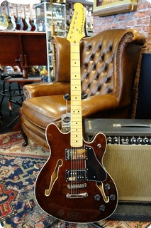 Squier Classic Vibe Starcaster Walnut 2018 Walnut