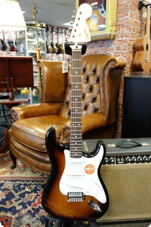 Squier Classic Vibe '50s Stratocaster Maple Fingerboard 2 Color Sunburst 2020 2 Color Sunburst