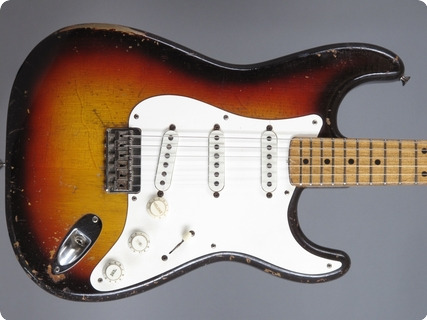 Fender Stratocaster 1958 3 Tone Sunburst