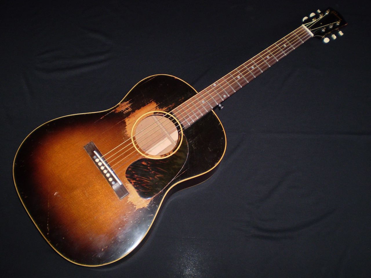 Gibson LG2 1947 Sunburst Guitar For Sale Glenns Guitars