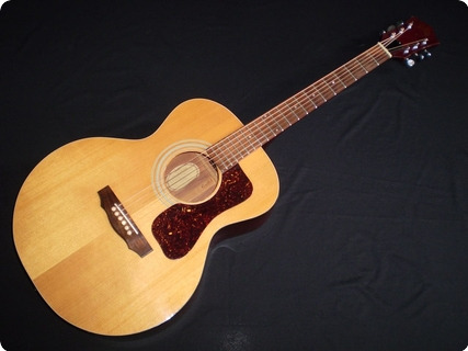 Guild Guitars F30 1975 Natural