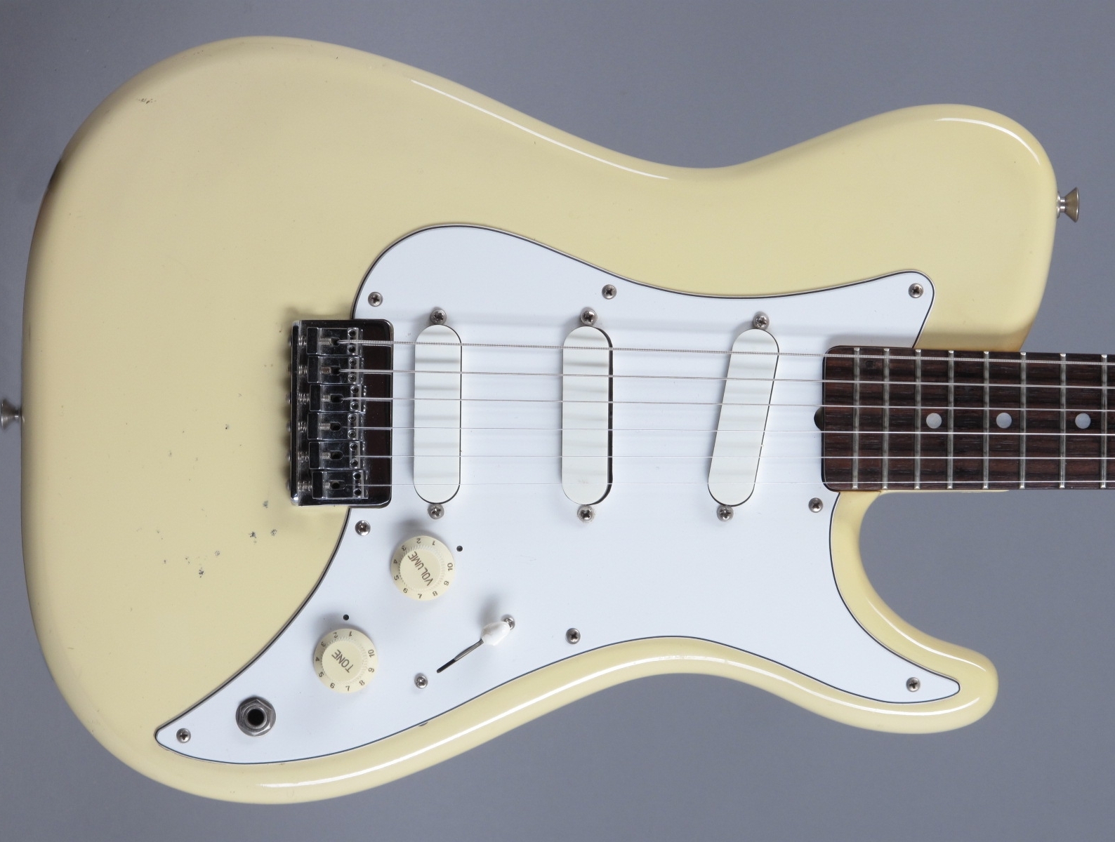 Fender Bullet Deluxe 1982 Olympic White Guitar For Sale GuitarPoint
