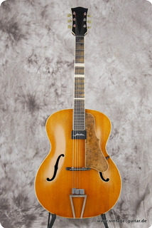 Strohmer Unknown 1952 Natural