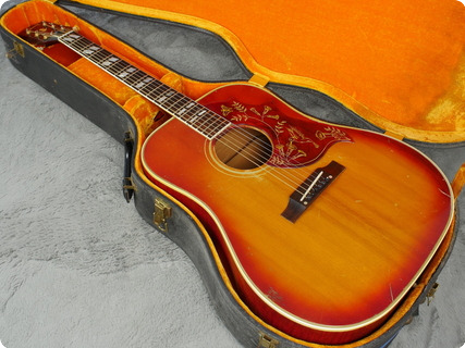 Gibson Hummingdove 1963 Sunburst