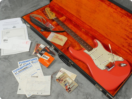 Fender Stratocaster 1965 Fiesta Red