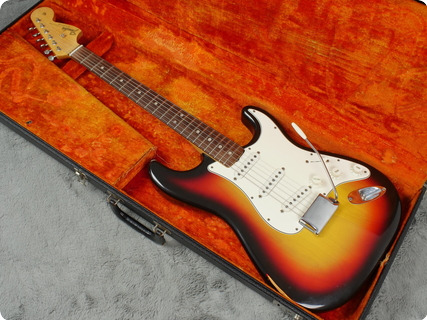 Fender Stratocaster 1966 Sunburst