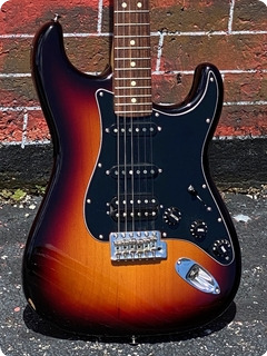 Fender Stratocaster American Special Hss 2011 Sunburst Finish