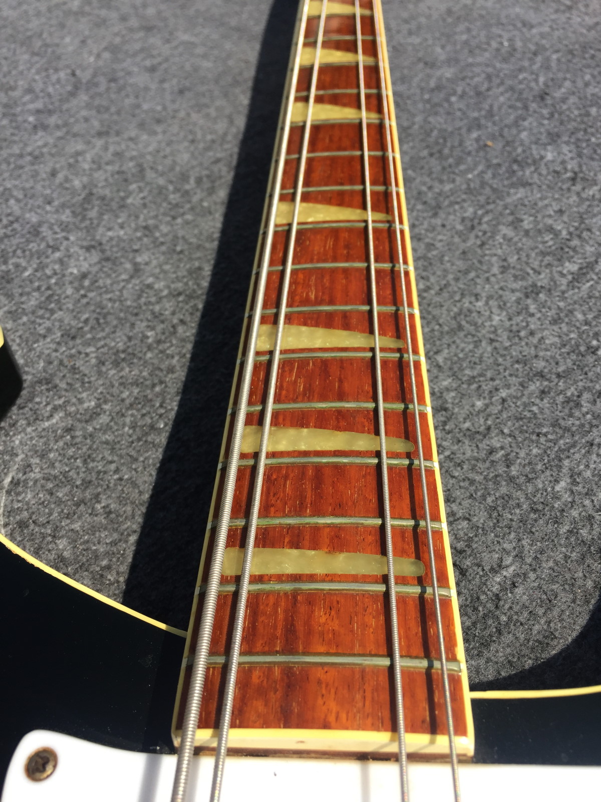 Rickenbacker 4001 Stereo Bass 1975 Jetglo Bass For Sale Rickenbacker 4001 Stereo Bass 1975 Jetglo Bass For Sale
