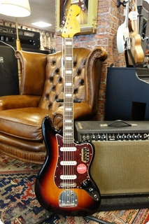 Squier Squier Classic Vibe Bass Vi, Laurel Fingerboard, 3 Color Sunburst 2020 3 Color Sunburst