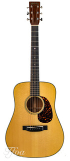 Martin D18v Size 7/8 Adirondack 2011