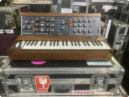 Moog Minimoog Model D Owned & Used By Rick Wakeman Of Yes  1970 Natural
