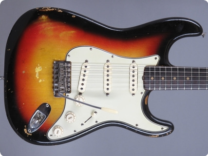 Fender Stratocaster 1964 3 Tone Sunburst