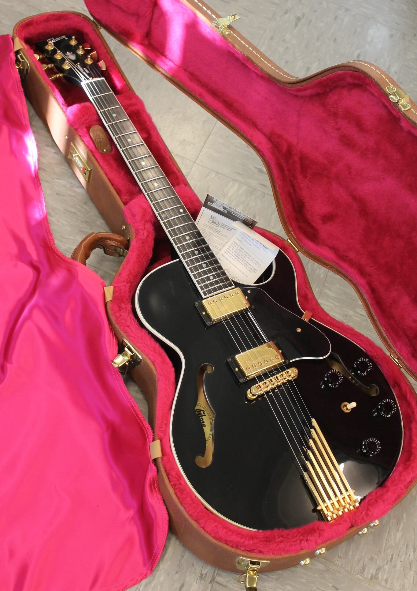 Gibson Howard Roberts Fusion III 2000 Guitar For Sale Kitarakuu Oy