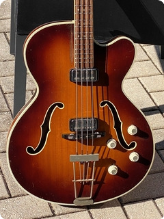 Hofner 5147 President Bass  1964 Sunburst Finish 