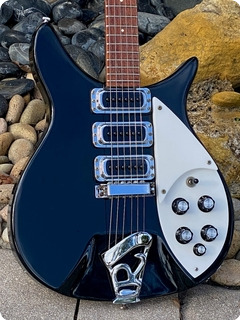 Rickenbacker 320 S Solid Top  1977 Jetglo Finish 