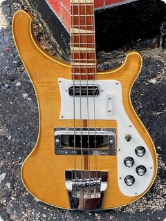 Rickenbacker 4001 Bass  1972 Mapleglo Finish 