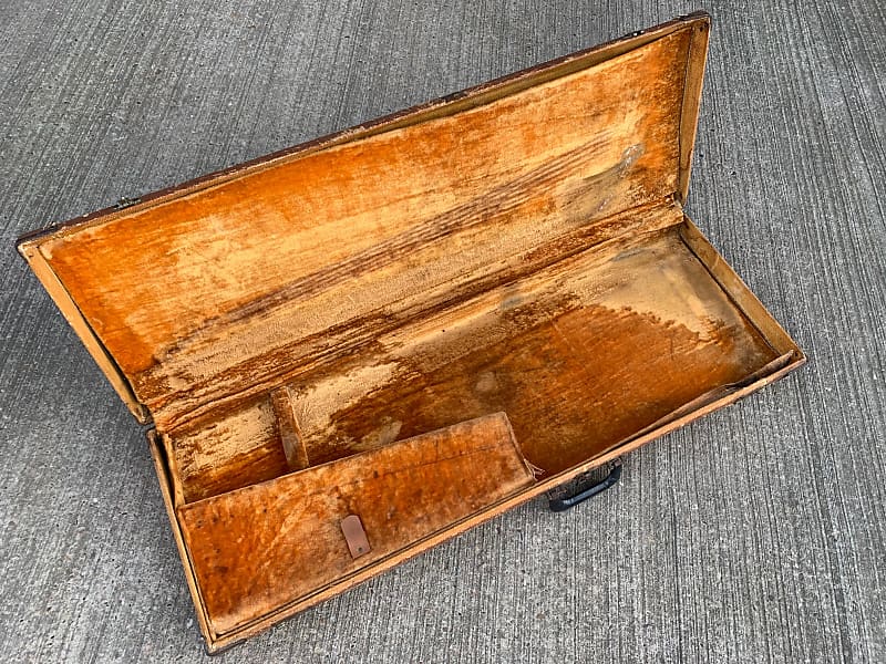 Fender vintage tweed case discount