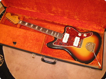 Fender Jazzmaster 1966 Sunburst 3 Tone