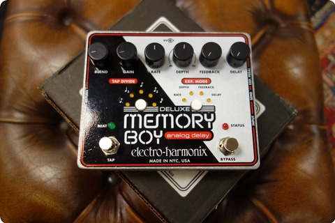 Electro Harmonix Electro Harmonix Deluxe Memory Boy Analog Delay