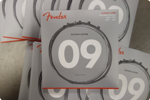 Fender Fender Classic Core Electric Guitar Strings 155l Vintage Nickel Ball Ends 9 42 ( 12 Pack )