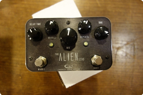J. Rockett J. Rockett The Alien Echo (black)