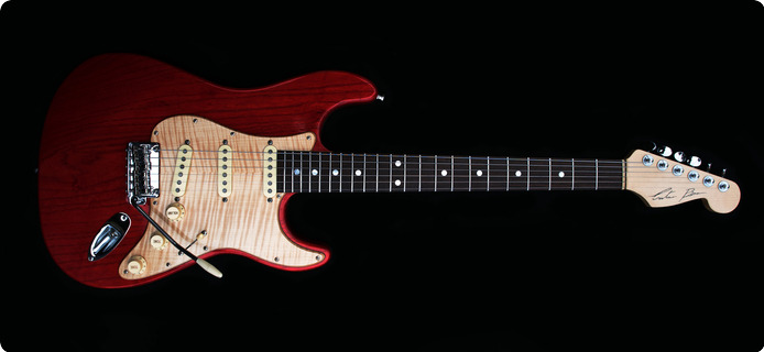 Bona Guitars Superstrat  2015 Shellac Red