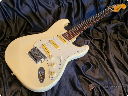 Fender Stratocaster Mij 1985 White