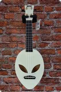 Mahalo Mahalo Mc1alngn Alien Ukulele Glow Green