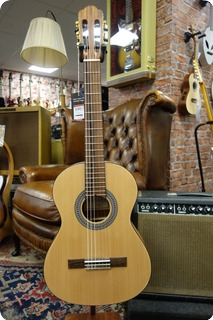 Salvador Salvador Cortez Cs 234 Classical Guitar 3/4 Size