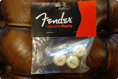 Fender Fender Stratocaster Knobs, Aged White (volume, Tone, Tone) (3)