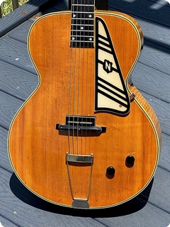 National Guitars New Yorker Spanish Electric 1939 Blonde Finish