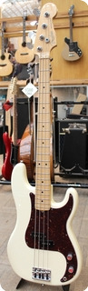 Fender 2014 American Standard Precision Bass 2014